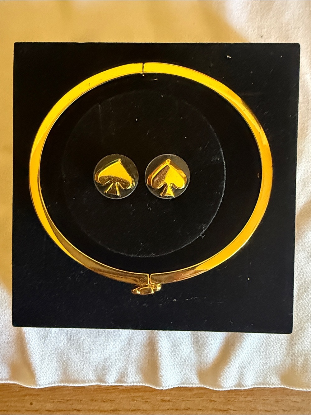 kate spade Gold Heart Spade Bangle with Matching Stud Earrings